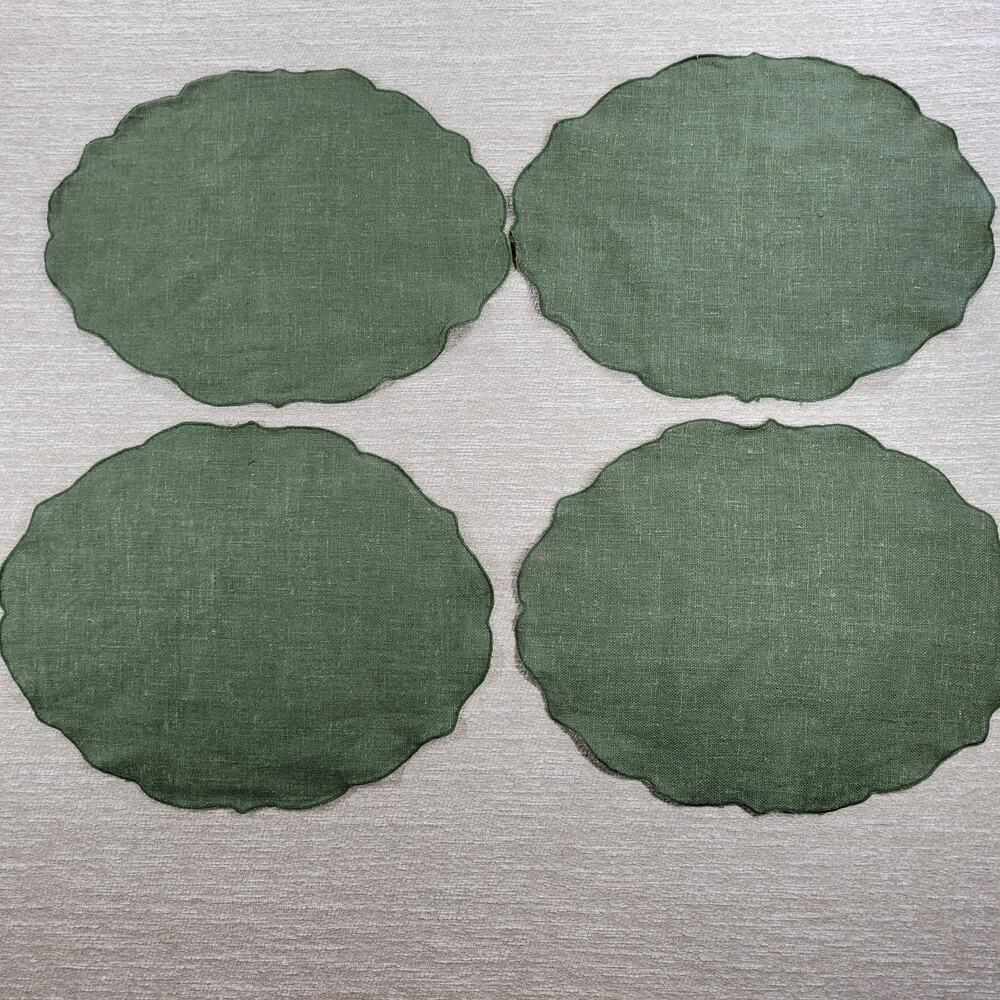 VTG Williams Sonoma Linen Placemats Sage Green Scalloped Edge Oval Set of 4